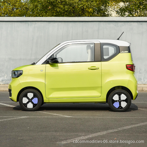 Wuling Hongguang Mini Free Style 120km 4seats EV Car